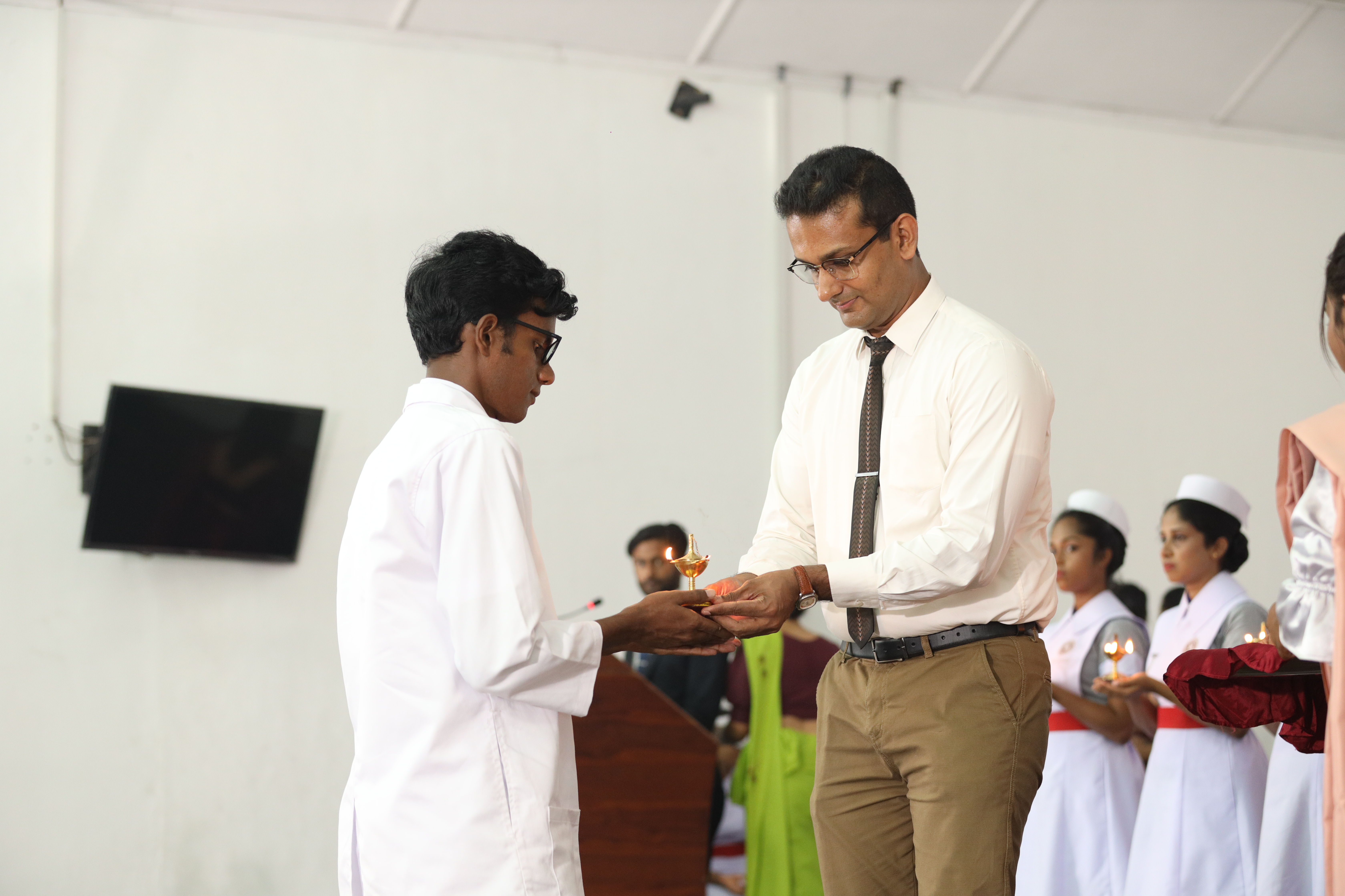 Nursing Pledge Ceremony of batch 2023/2024 &ndash; Department of Nursing, Faculty of Allied Health Sciences